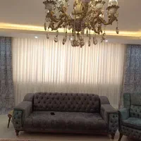 والان پرده نو  فقط برا عکس گرفتن آویزون شده
