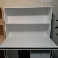 میز تحریر سفید