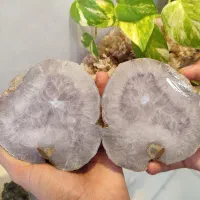 سنگ توپی الماس آمیتیست به وزن ۱۳۰۰گرم