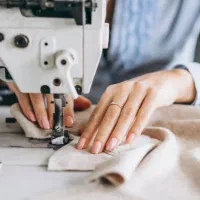 استخدام خیاط ماهر (پالتو مانتو شومیز)