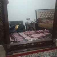 اینه چهار گوش