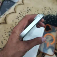 ایفون 17نرمال