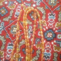 کهربای گندمی پرچمی