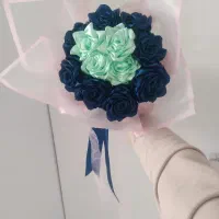 دسته گل رز زیبا