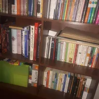 کتابخانه بسیار نفیس با کتب اصیل