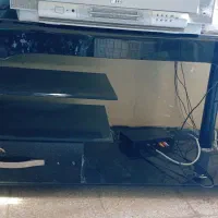 زیرتلویزیون شیشه ای درحدنو