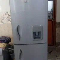 یخچال نو تمیز