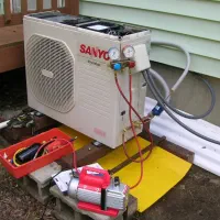 تعمیر کولر و یخچال نصب و سرویس اسپلیت پنجره ای