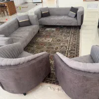 مبلمان راحتی شیک و کم‌کارکرد