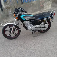 موتورسیکلت 200 کبیر