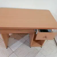 میز کامپیوتر و تحریر