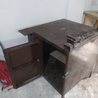 میز کار آهنی .پایه دلر با میز.استند جای گل.