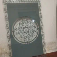 شیشه جلوی گاز