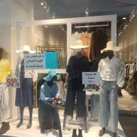 فروش ویترین کانتر ، میز کار و قفسه بوتیک