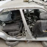 اتاق 405 با 4 تا درب