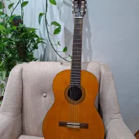 گیتار یاماها cs40