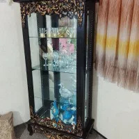 بوفه و جاکفشی