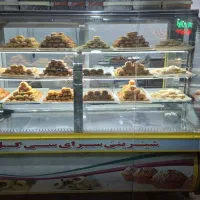 ویترین خشک قنادی