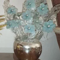 گلدان و گل مصنوعی تزئینی