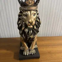 مجسمه شیر