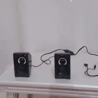 کیبرد و بلندگو کامپیوتر