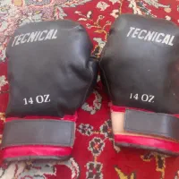 دستکش بوکس و وزنه پا