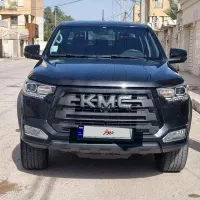 یک دستگاه KMC T8 مشکی، بسیار تمیز و خاص