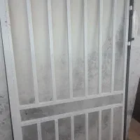 حفاظ  درب ورودی