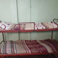 تخت سربازی و پتو معمولی و گلبافت