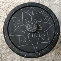 دیزی سنگی قلم زده مشکی رنگ ثابت