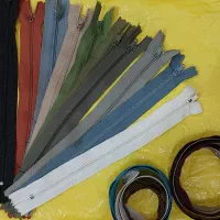 زیپ ۲۰ سانتی دنده ۳