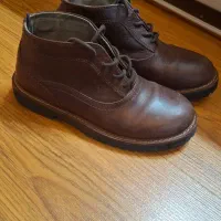کتونی و کفش و نیم بوت بچه گانه نو سایز 32