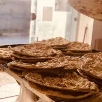 نانوایی محلی در شهرک ثارالله