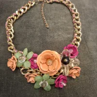 گردنبند گل
