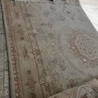 یک عدد فرش دوازده متری