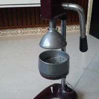 آب انار گیری