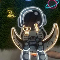 طراحی و ساخت تابلو ، ال ای دی و نئون و چک