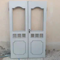 درب های اتاق و کمد دیواری تمیز