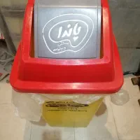 سطل‌ زباله درب دار بدون پدال