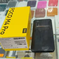 pocoM4pro