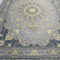 دو عدد رو فرشی کش دار نه متری  و پرده اتاق خواب