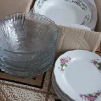بشقاب غداخوری چینی و پیش دستی چینی و کاسه شیشه ای