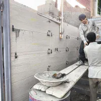 استا کاشی و سرامیک کار و استا بنا همه کاره