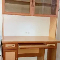 دکور ، میز کامپیوتر و لپ تاب
