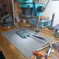 تعمیر تخصصی موبایل آیفون و اندروید