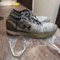 کتونی اورجینال اندرمون امریکایی سایز ۴۵ تا ۴۶