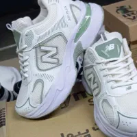 زیبا ومتفاوت باش