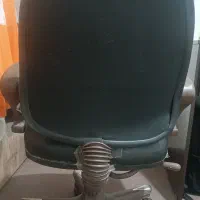 صندلی کارمندی نو
