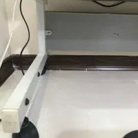 میز کامپیوتر کم جا چرخدار