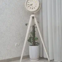 ساعت ایستاده